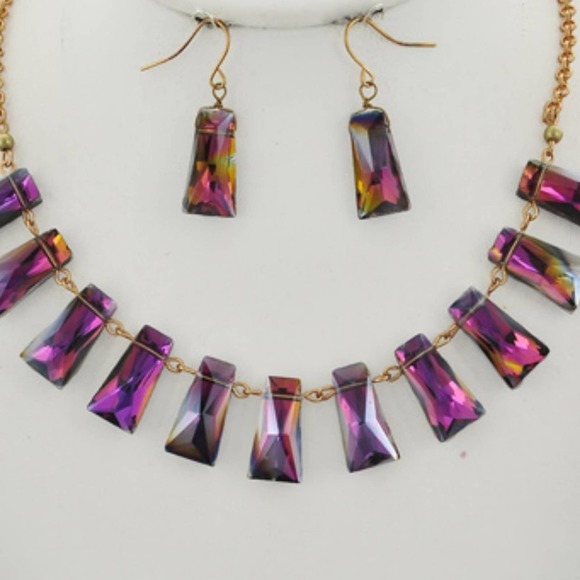 GOLD TONE & PURPLE HEMATITE NECKLACE & EARRINGS - Picture 3 of 3